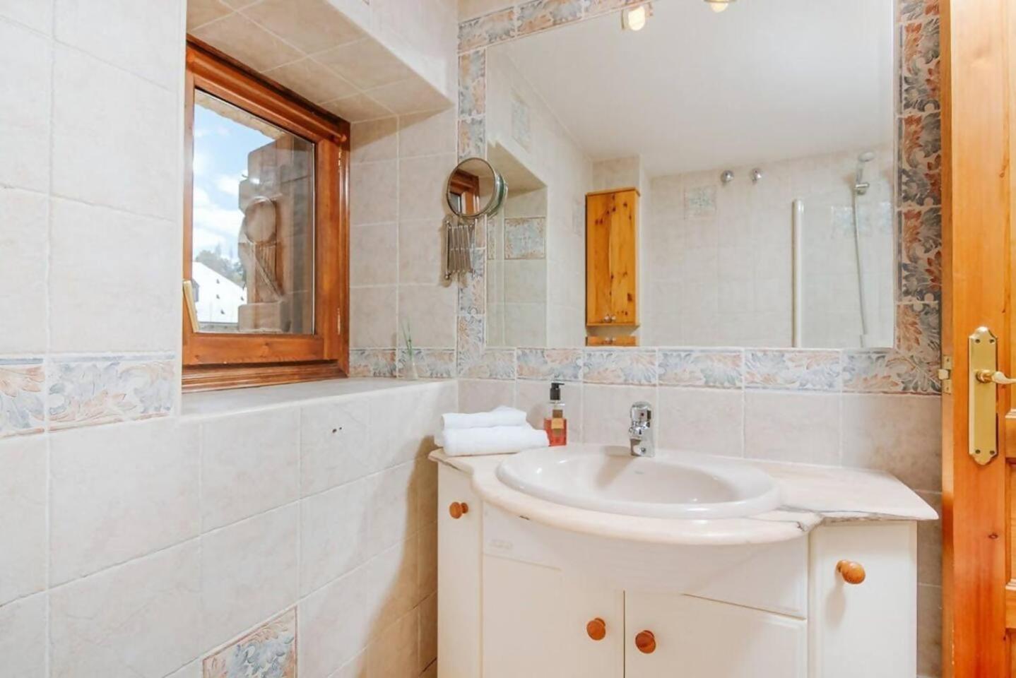 Cantal - apartamento 4 pax en Sallent de Gállego Exterior foto