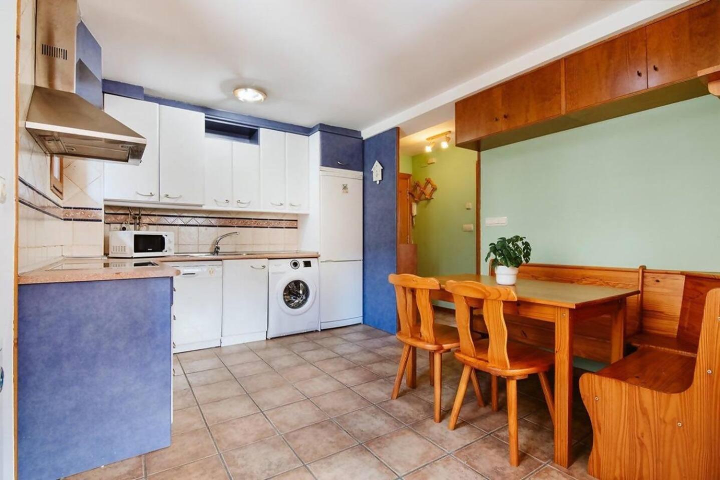 Cantal - apartamento 4 pax en Sallent de Gállego Exterior foto