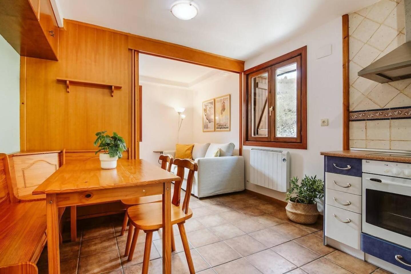 Cantal - apartamento 4 pax en Sallent de Gállego Exterior foto